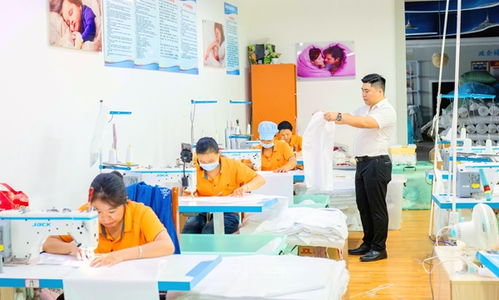 港南區(qū)開(kāi)辟通關(guān)新路徑 譜寫(xiě)羽絨產(chǎn)業(yè)發(fā)展新篇章